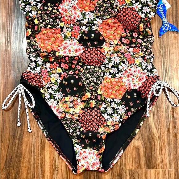 Skinnydippers Jellyroll Rosalina One Piece - Picture 7 of 16